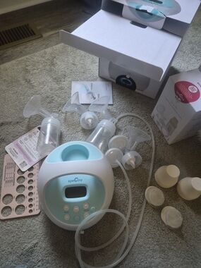 Spectra S1 PLUS Electric Breast Pump with Accessories - White & Mint